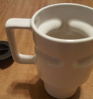 Eddie Bauer Hot - Jo Travel Coffee Tea Cup Mug RARE White & Gold With Lid No Slip 5