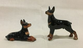 Miniature Dollhouse Ceramic Doberman Pinscher Dog Figurine Pair 2 Black & Rust