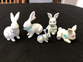 5 Vintage Rabbit Figurines White Porcelain Bunny Russ Berrie & Midwest