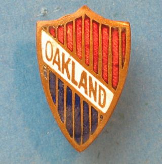 26 Vintage Oakland Car Auto Enamel Lapel Badge Pin