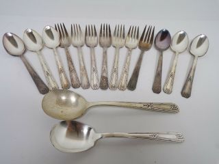 Set Of 15 Wm.  Rogers & Son Aa Is Friendship Medality Silverplate Forks Spoons