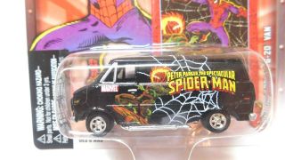 Johnny Lightning 1/64 - 1977 Chevrolet Van Spider - man - - Marvel 2
