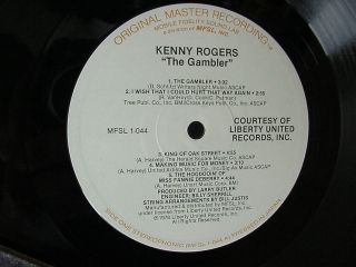 KENNY ROGERS 