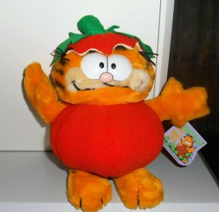 Vintage Garfield In The Pumpkin Patch Plush / Stuffed With Tag Fat Cat
