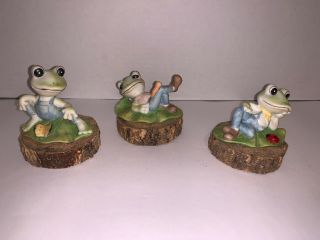 Vintage Homco Porcelain Frog Set Of 3 Figurines