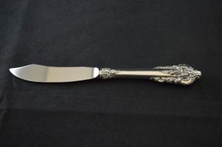 Wallace Grande Baroque Sterling Silver Handled Fish Knife 8 - 5/8 " - No Monogram