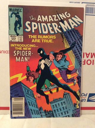 The Spider - Man 252 (may 1984,  Marvel) 8.  0/8.  5