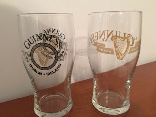 Guinness Beer Pint Glasses (set Of 2)