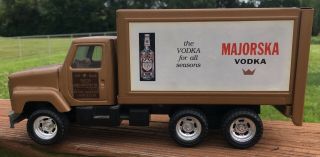 Vintage Ertl International N.  Y.  State Liquor Delivery Truck.  Vodka