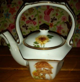 Fielder Keepsakes Fine Porcelain Teapot With Sunflower Birdhouse W Birds Designs