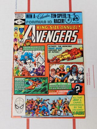 Marvel Avengers King Size Annual 10 Signed By Michal Golden Nm
