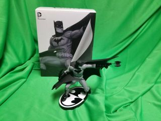 Batman Black & White Statue By Francis Manapul Sculpted Clayburn Moore