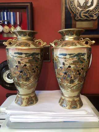 Stunning Antique Chinese Satsuma Vases