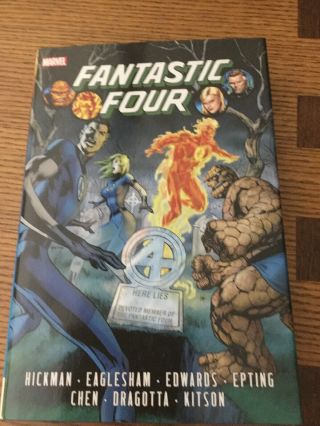 Fantastic Four By Jonatha Hickman Vol 1