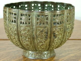 RARE ANTIQUE BRONZE ISLAMIC PERSIAN BOWL MIDDLE EASTERN 2