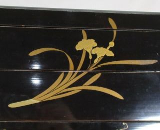 G467: Japanese tier of really old lacquered boxes JUBAKO with flower MAKIE 3