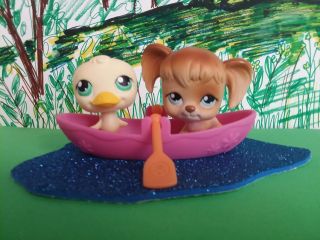 Littlest Pet Shop - Pet Pairs - Duck 199,  Spaniel Dog 200 With Canoe And Paddles