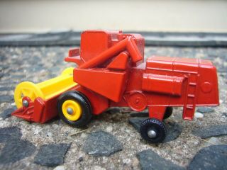 Loose Lesney Matchbox Claas Combine Harvester 65 (a) Great Shape Color