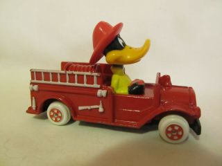 1988 Ertl Daffy Duck Fire Truck Looney Tunes Die Cast Low Made In Usa