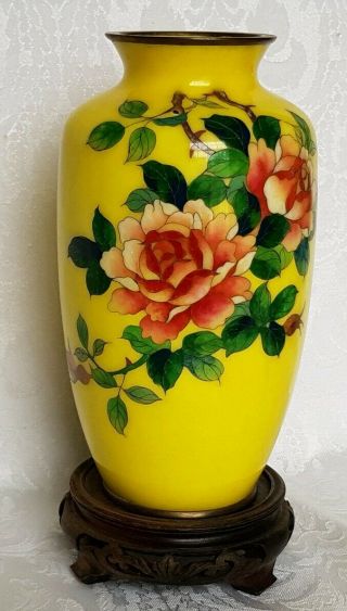 19th Century Japanese Cloisonné Sato Roses Yellow Ginbari Vase W/ Wood Stand