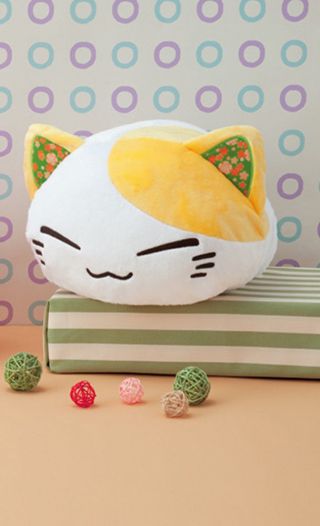 Nemuneko Japanese Pattern Plush FuRyu White Cat Yellow Ears Cat Stuffed NWT 2