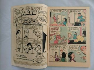 SUZIE No.  82 Golden Age Comic Book 1951 GGA 82 ARCHIE Teen Good Girl GINGER 5