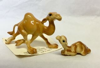 Vintage Hagen Renaker Miniature Mama & Baby Camels From The Mid 1990s