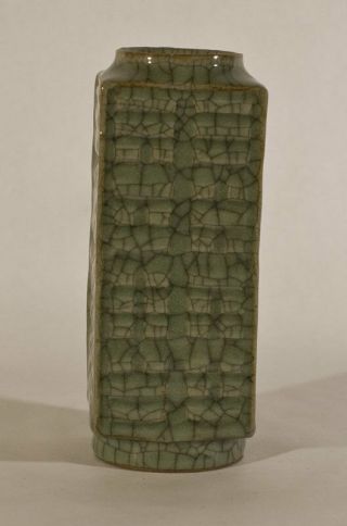 Chinese Archaistic Celadon Crackle Glazed Cong Vase