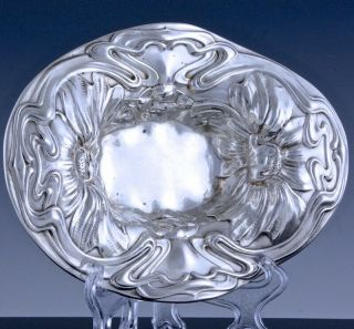 Beautuful Gorham Art Nouveau Sterling Silver Poppy Repousse Nut Dish Candy Bowl