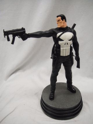 Bowen Designs The Punisher Statue Marvel Sideshow Spider - Man Avengers Figurine