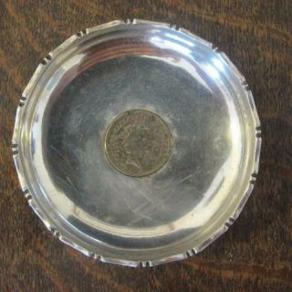 1990 Chinese Sterling Silver Hong Kong 1 Dollar Coin Mounted Dish