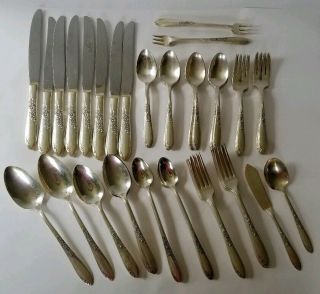 65 Piece Set Wm A Rogers Sectional Country Lane Oneida Silverplate Forks Spoons,