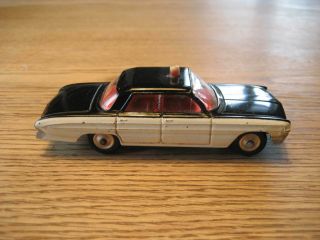 Corgi Toys - Gt Britain - Vintage - Black & White Police - Oldsmobile 88 - 1962.
