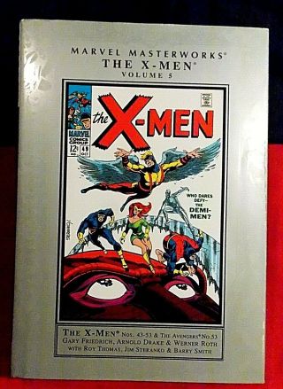 Marvel Masterworks: The X - Men Vol 5 (43 - 53 & Avengers 53 Kazar 2&3) Hardcover