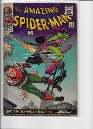 The Spider - Man 39 Good 2.  0 Signed By Stan Lee