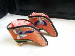Vintage Pair Chinese Bound Feet Lotus 3.  5” Shoes Handmade Silk Embroidery 4