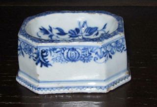 18th Century Chinese Export Porcelain Blue & White Trencher Salt