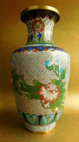 Cv4 Quality Chinese Cloisonné Enamel Vase Gorgeous Detailing 1900s