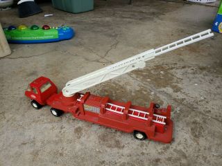 Vintage Tonka Red Metal Fire Truck W/white Ladder - Made In Usa - Look
