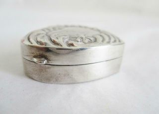 VINTAGE SILVER PILL BOX HEART SHAPE with FLOWER HINGED TOP H/M LONDON 5