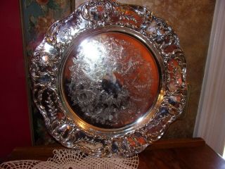 Wallace Grand Victorian Round Etched Vintage Silverplate Serving Platter Tray