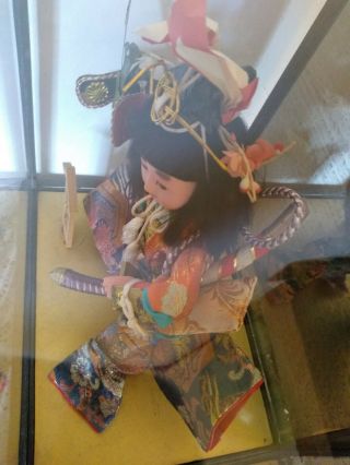 Vintage Japanese Samurai Warrior Doll in Black Lacquer Glass Case 8