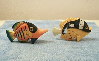 Set Of 2 Hand Painted Carved Wood Tropical Fish Sculpture Figure Folk Art