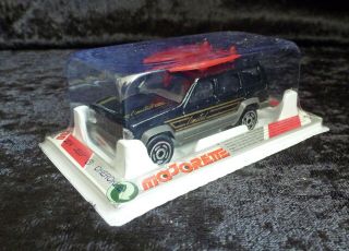 Majorette 224 Jeep Cherokee Black With Surf Boards