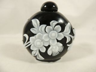 Antique Vintage Black Glass Snuff Bottle W/ White Floral Overlay Stopper & Spoon