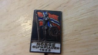RARE Antique AKSEL HOLMSEN 1932 OLYMPIC Gold Gilt 830 Silver Enamel NORWAY Pin 3