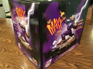 The Maxx Moore Creations MTV Cold Cast Porcelain Figurine Statue No.  2389/3500 2