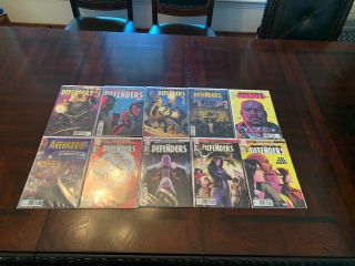 The Defenders Issue 1 Through Issue 10 (complete Set) Nm