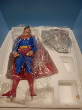 DC Comics Christopher Reeve As Superman Statue 3
