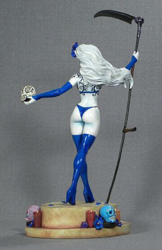 Lady Death La Muerta Azul Variant Statue 15/150 SIGNED Clayburn Moore 7